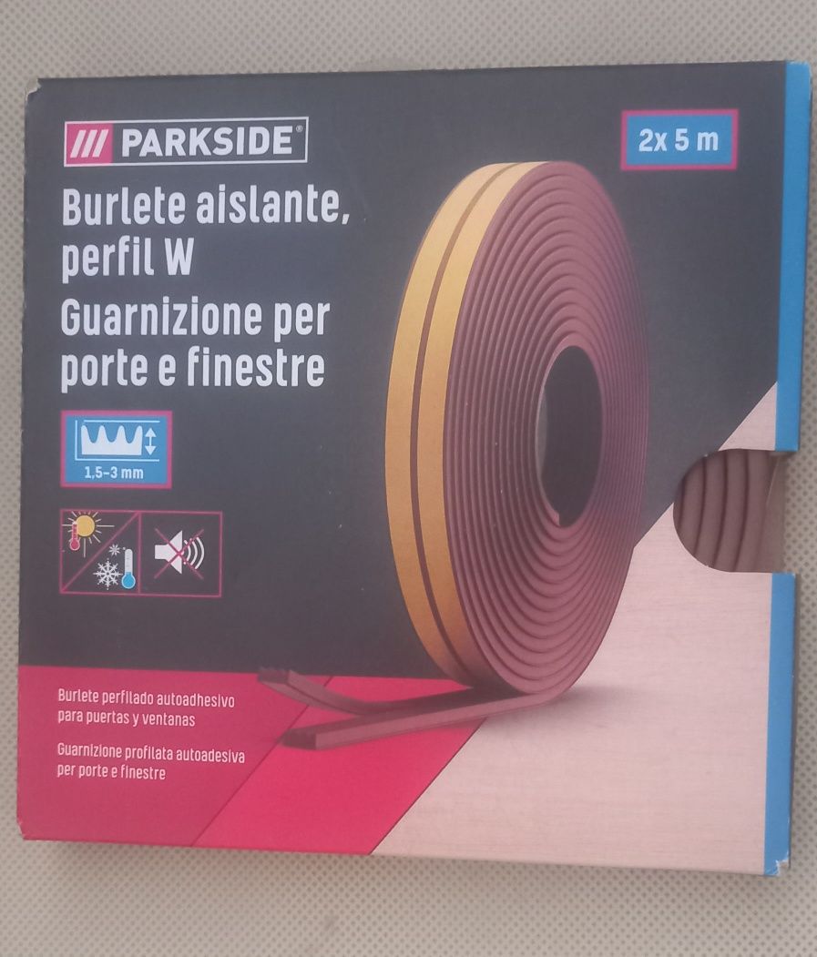 Fita isoladora para janelas