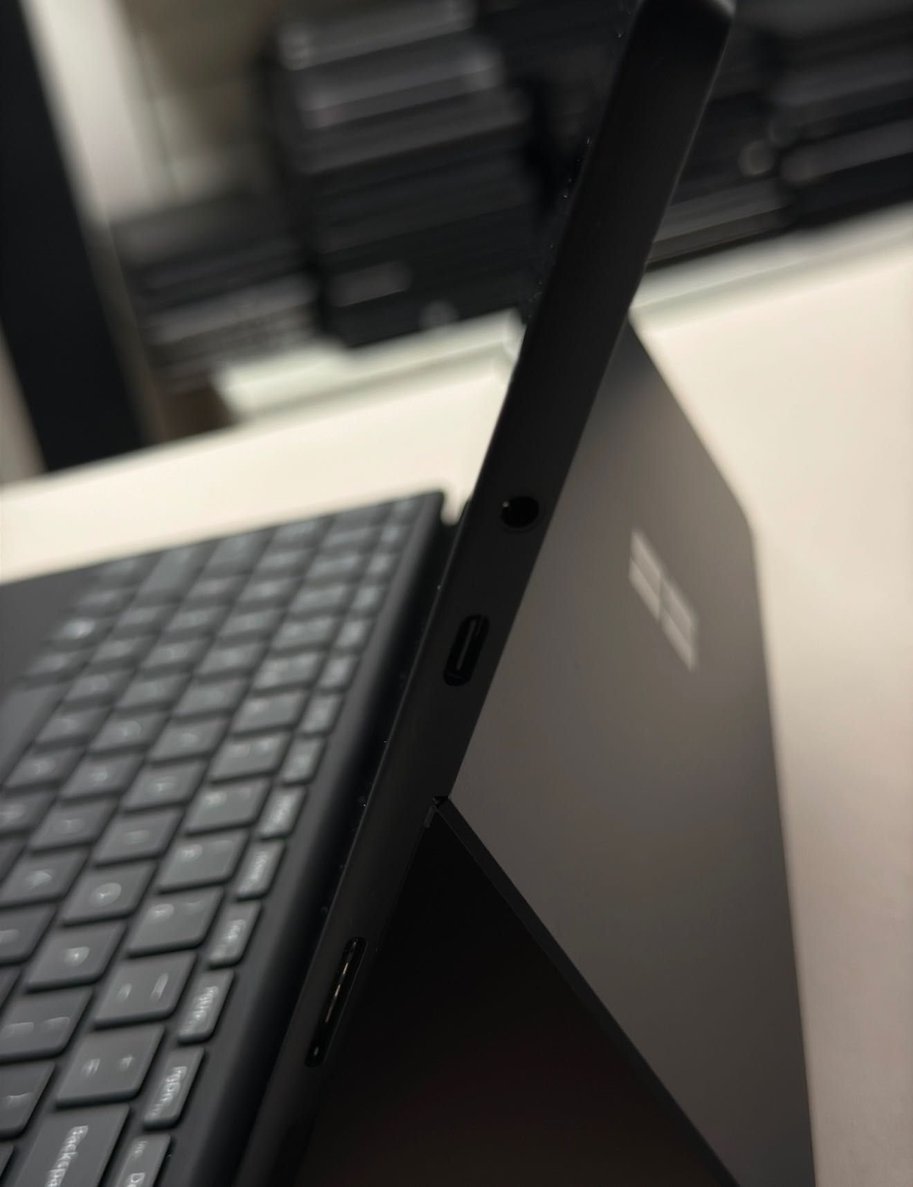 Tablet Microsoft Surface Go3 10,5" Wi-Fi LTE i3/8/256GB SIM + Klawa