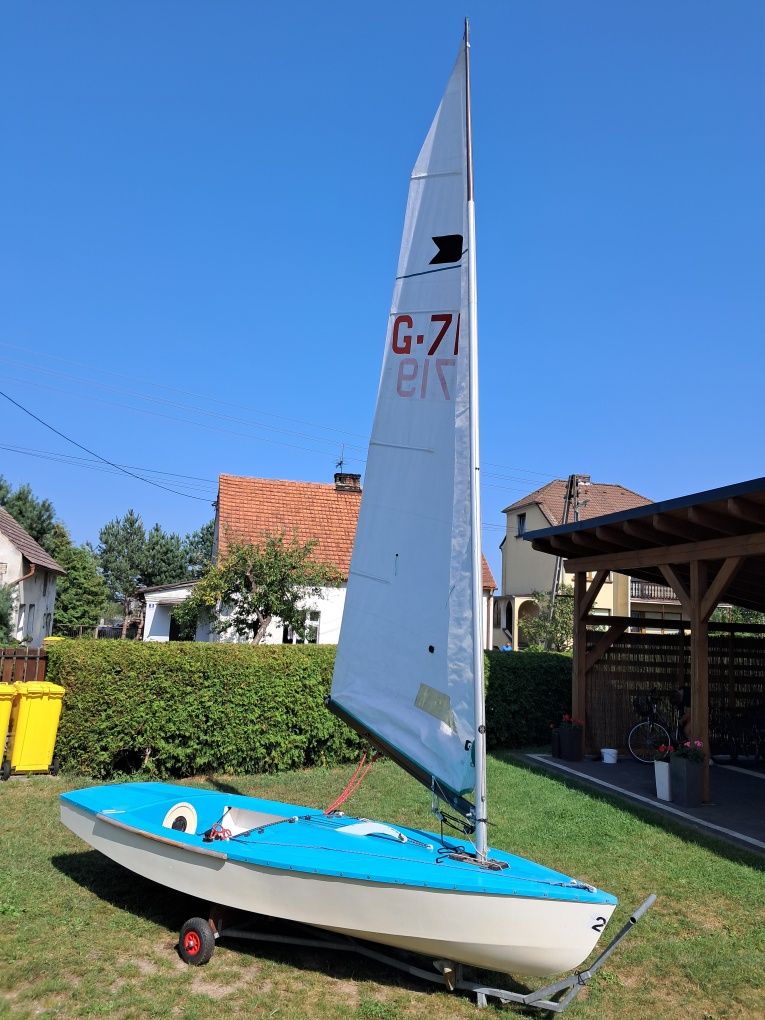 Żaglówka Ok dinghy