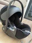 Fotelik Cybex Cloud Z + adaptery i wkladka dla niemowlat