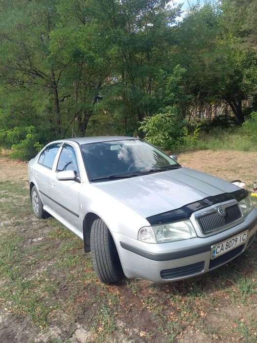 Продаю шкоду октавію тур