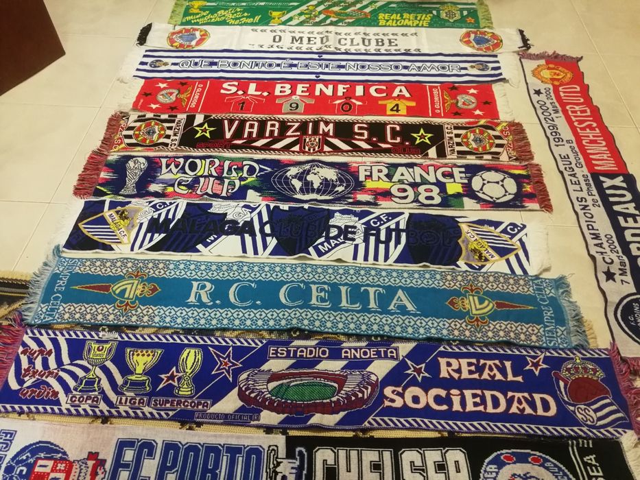 11 Cachecois de varios clubes