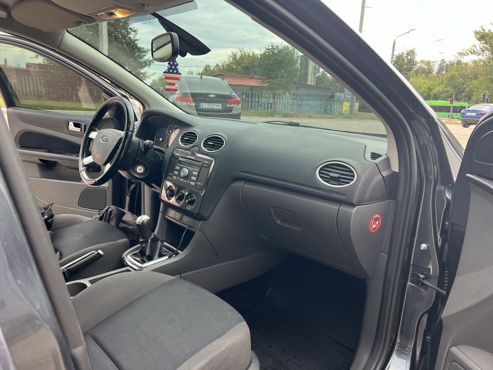 Ford Focus 1.6universal