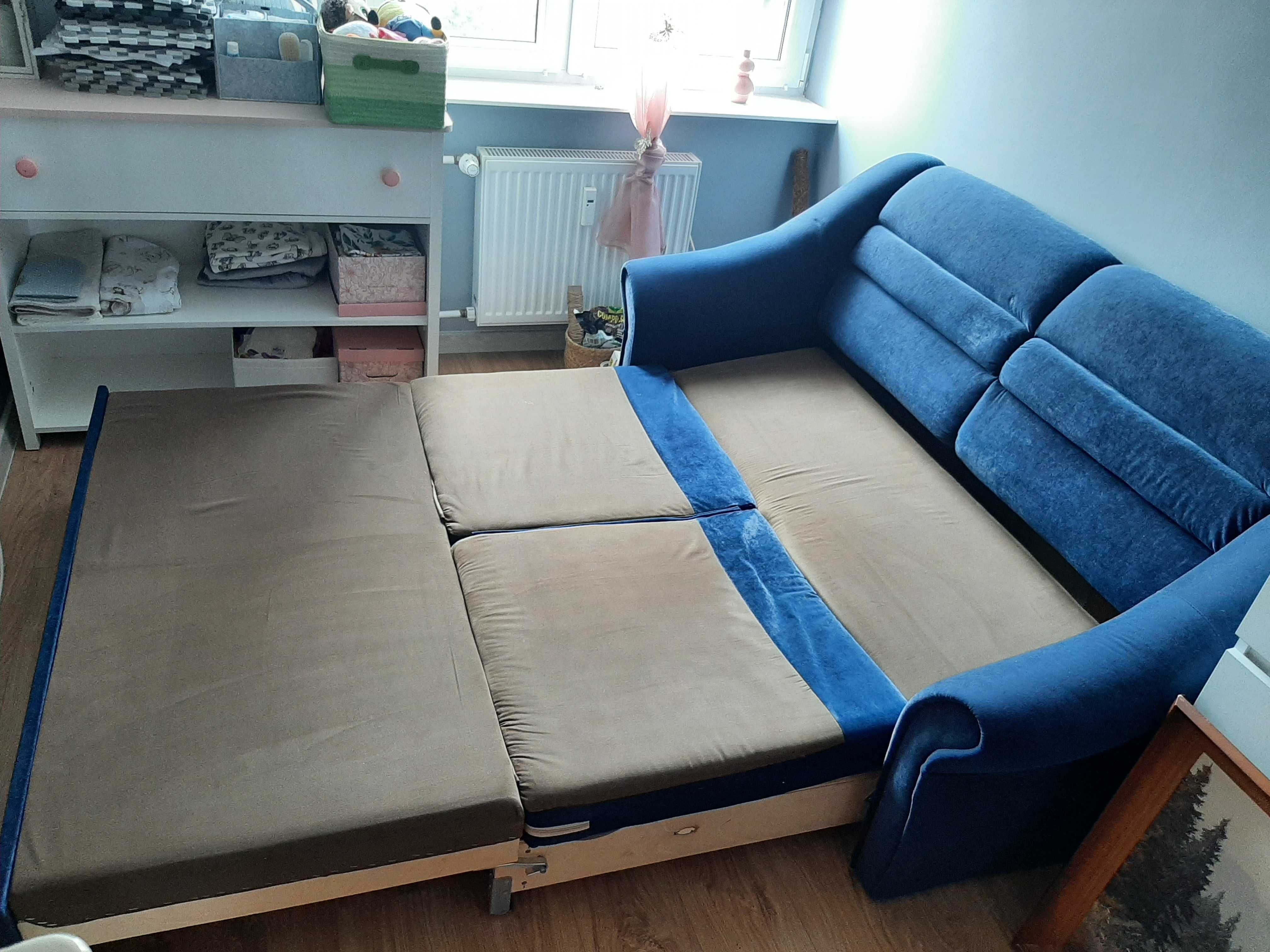 Sofa rozkładana niebieska, kanapa.