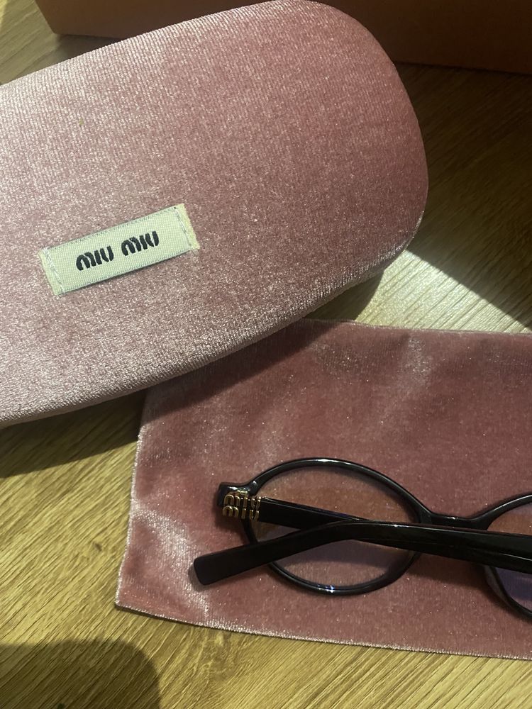 Okulary miu miu zerowki model MIU MIU MU 04ZS VAU08N 50