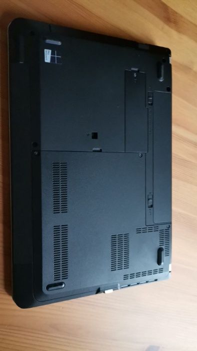 Lenovo E540 I5 2.5 GHZ 8GB RAM SSD 250GB (100€)