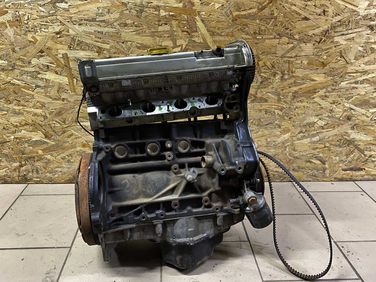 Мотор в сборе, двигатель, X18XE, 1.8 16v, Opel Vectra B