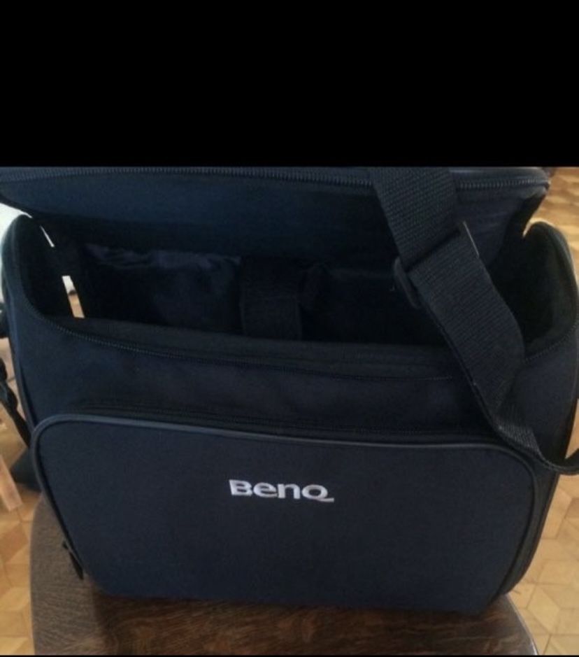 Projektor BenQ  W770 ST