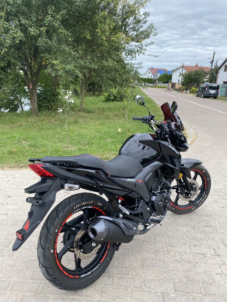 Продам ліфан кп 200
