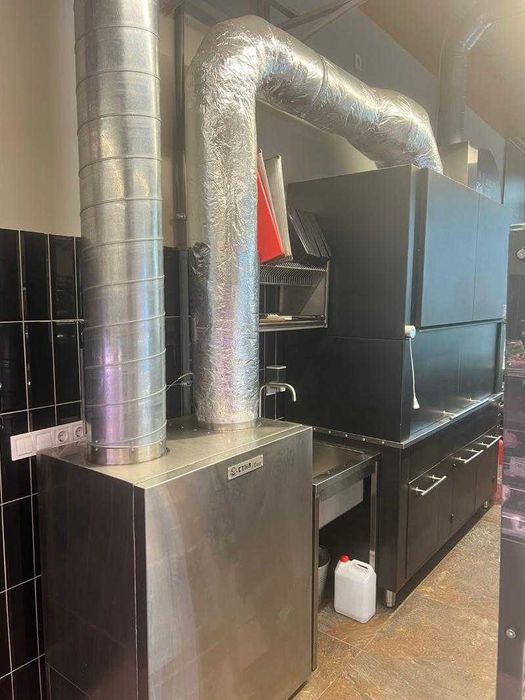 Мангал професійний з вертелем та решітками гриль ПРОФ-010