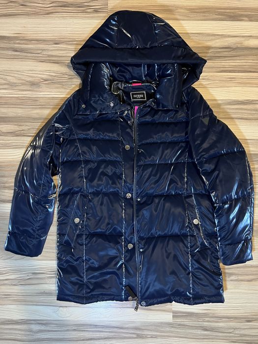 Курточка GUESS пуховик, куртка