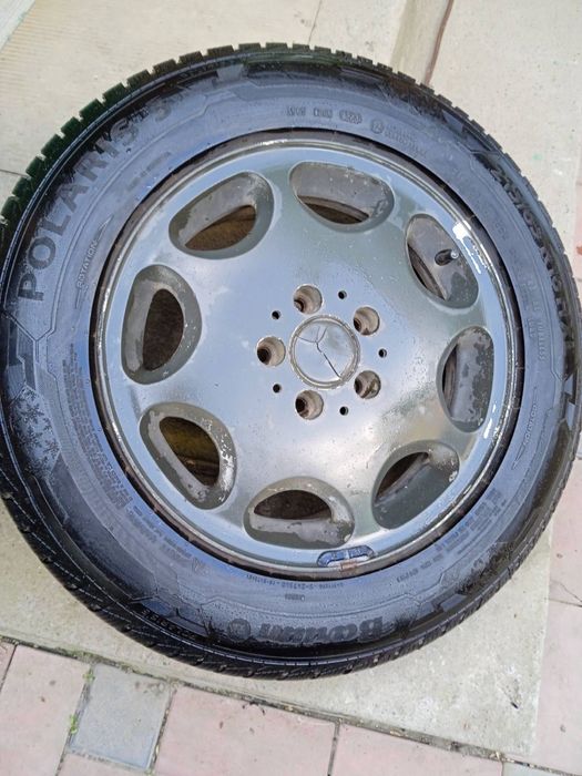 Резина зимня 215/65/16