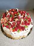 Beza pavlova torty bezowe