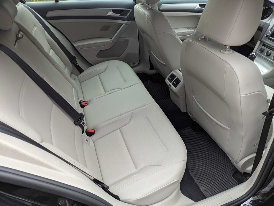 Volkswagen Golf 7 2,0 TDI 2015 р.в. 95 тис. пробіг