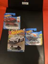 Hot wheels porshe i nissan