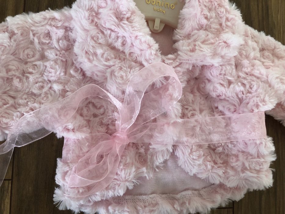 Śliczne różowe bolerko do chrztu r. 62