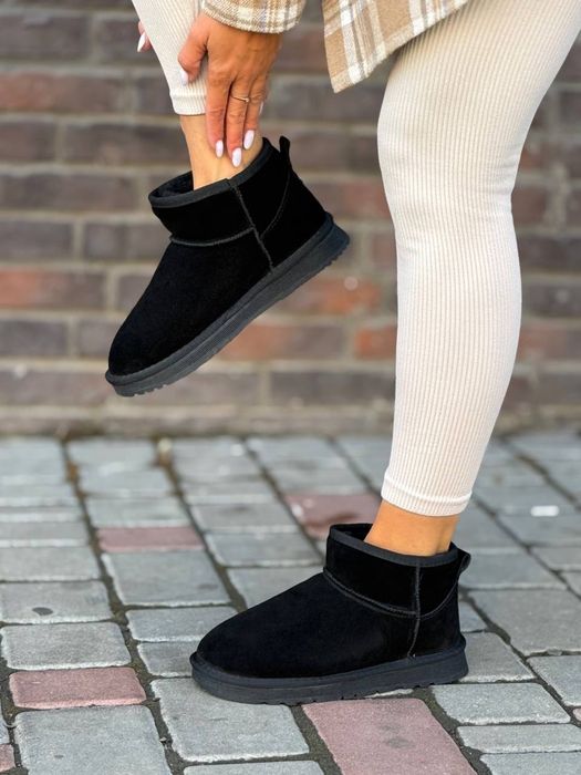 Жіночі уггі (UGG) зимові з натуральної замші (р.36-41)