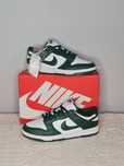 Nike Dunk low retro