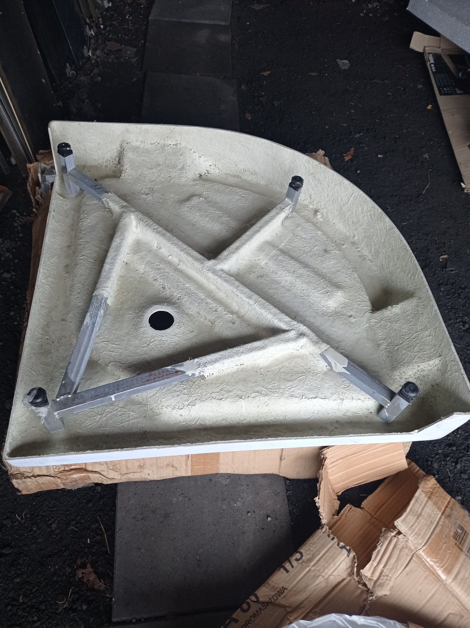 Brodzik do kabiny z hydromasażem KERRA MIA 80 cm