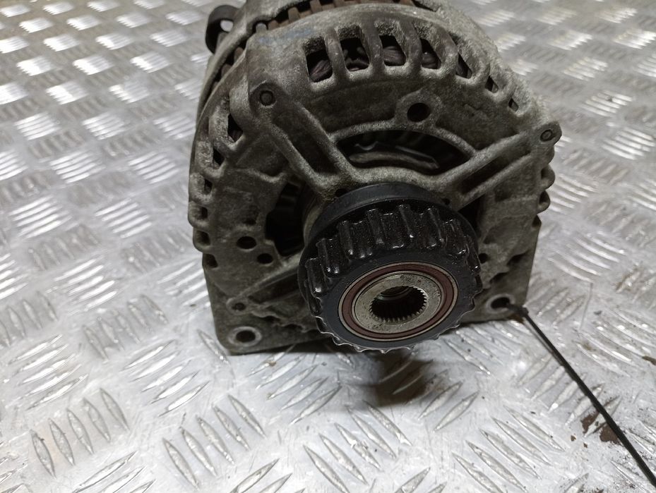 Генератор Volkswagen Touareg 180А Туарег 2003-2006 Разборка Розборкам