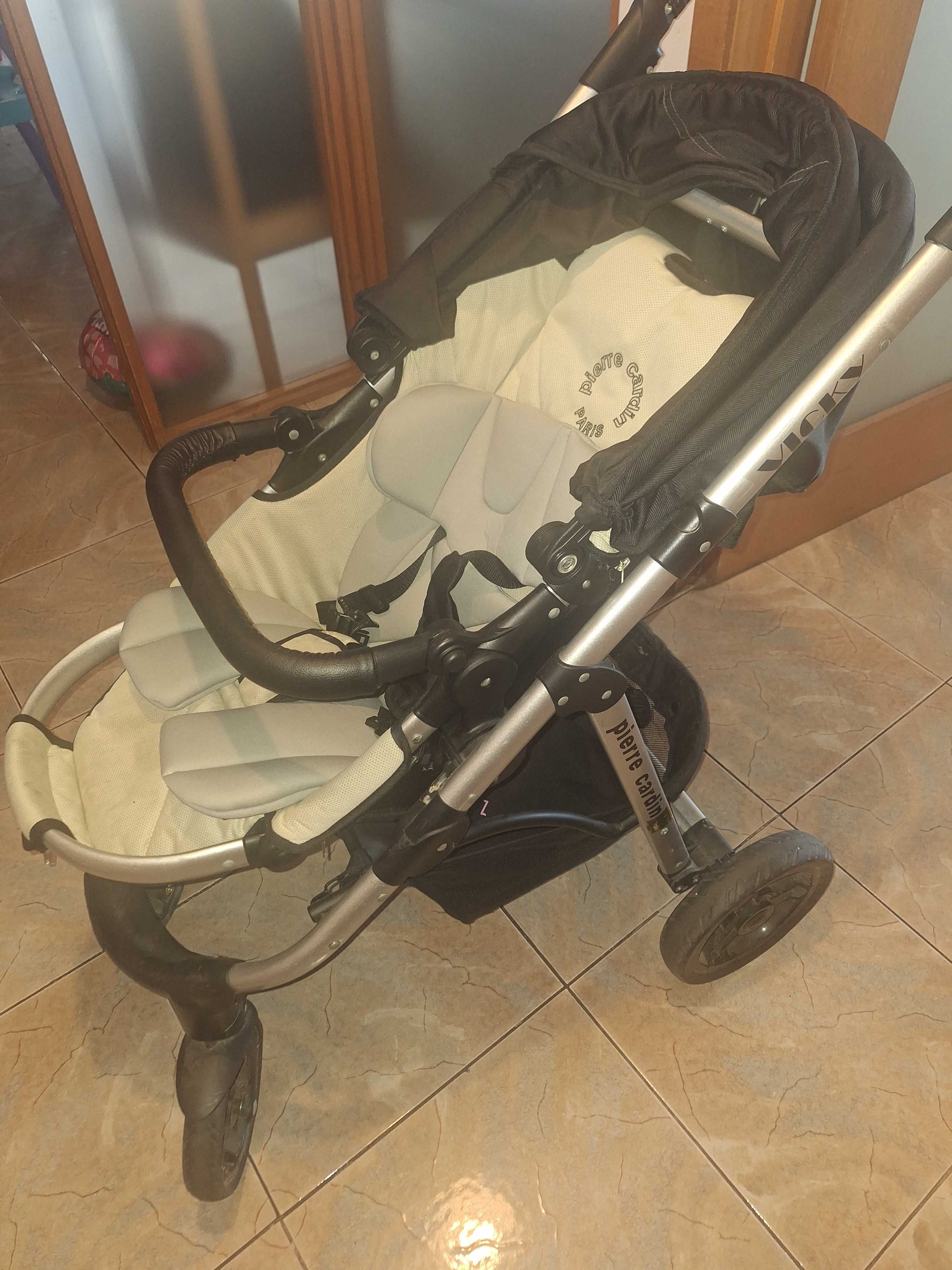 Carrinho de bebé + Ovo - Pierre cardin Vicky - COMO NOVO
