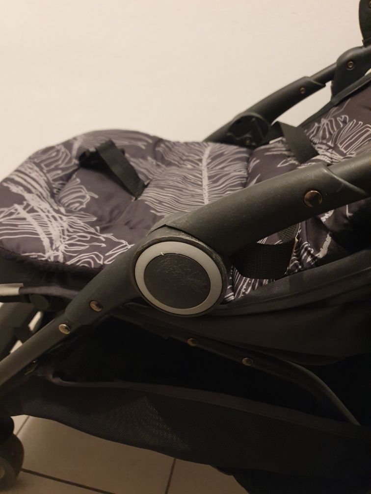Wózek spacerowy Baby Design Coco - uszkodzony, do użytku