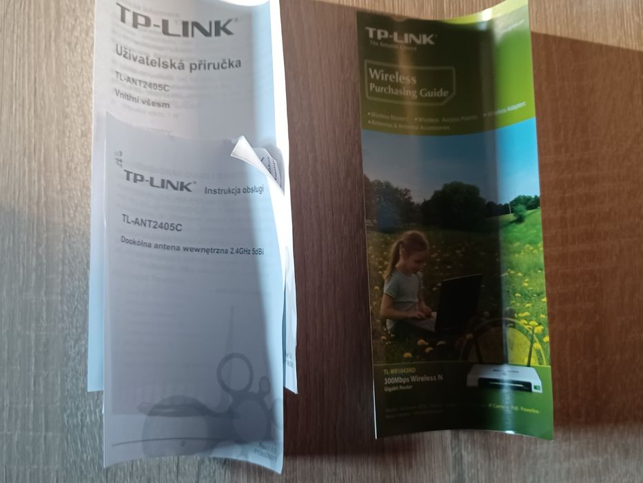 Antena wewnętrzna WiFi TP-Link TL-ANT2405C dookólna Plug and Play