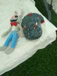 Boneco e peluche