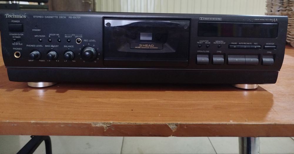 Касетна дека Technics RS-BX701
