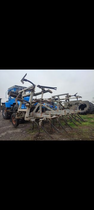 Продам Т-150 с культиватором и плуг 5 корпусов двигатель после кап рем