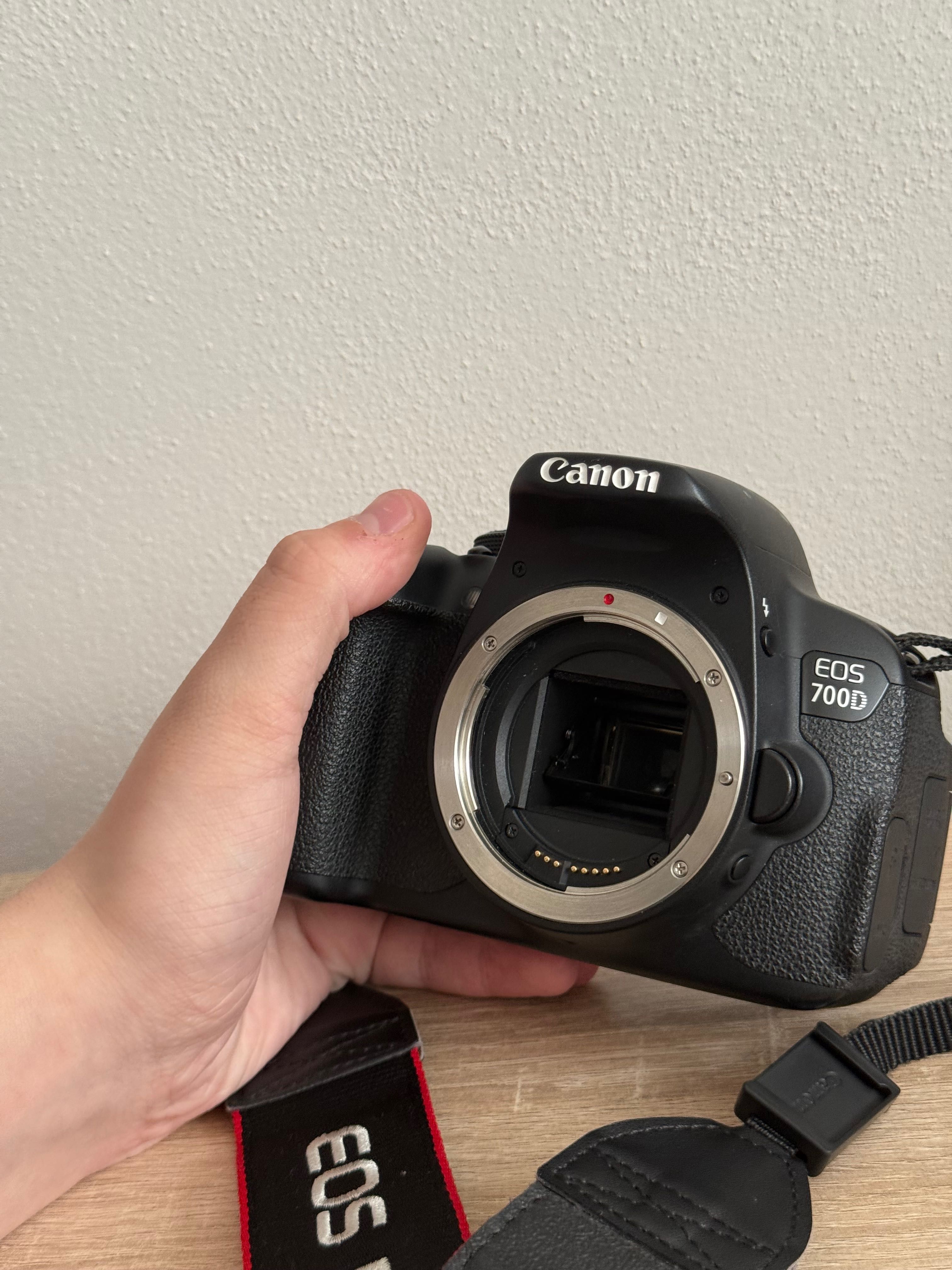 CANON 700D+ Canon EF 18-55mm