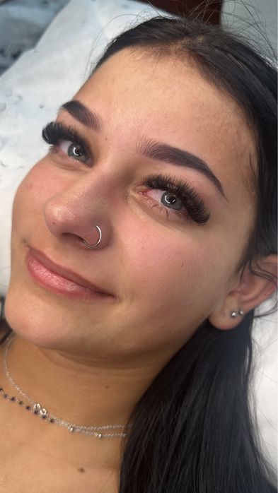 Przedłużanie rzęs