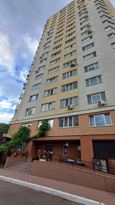 Продам 1кім.квартиру ЖК Купава, вул. Симоненка, м. Бровари SL