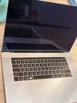 Продається MacBook Pro 15” 2018 i7, RAM 16gb, SSD 500gb
