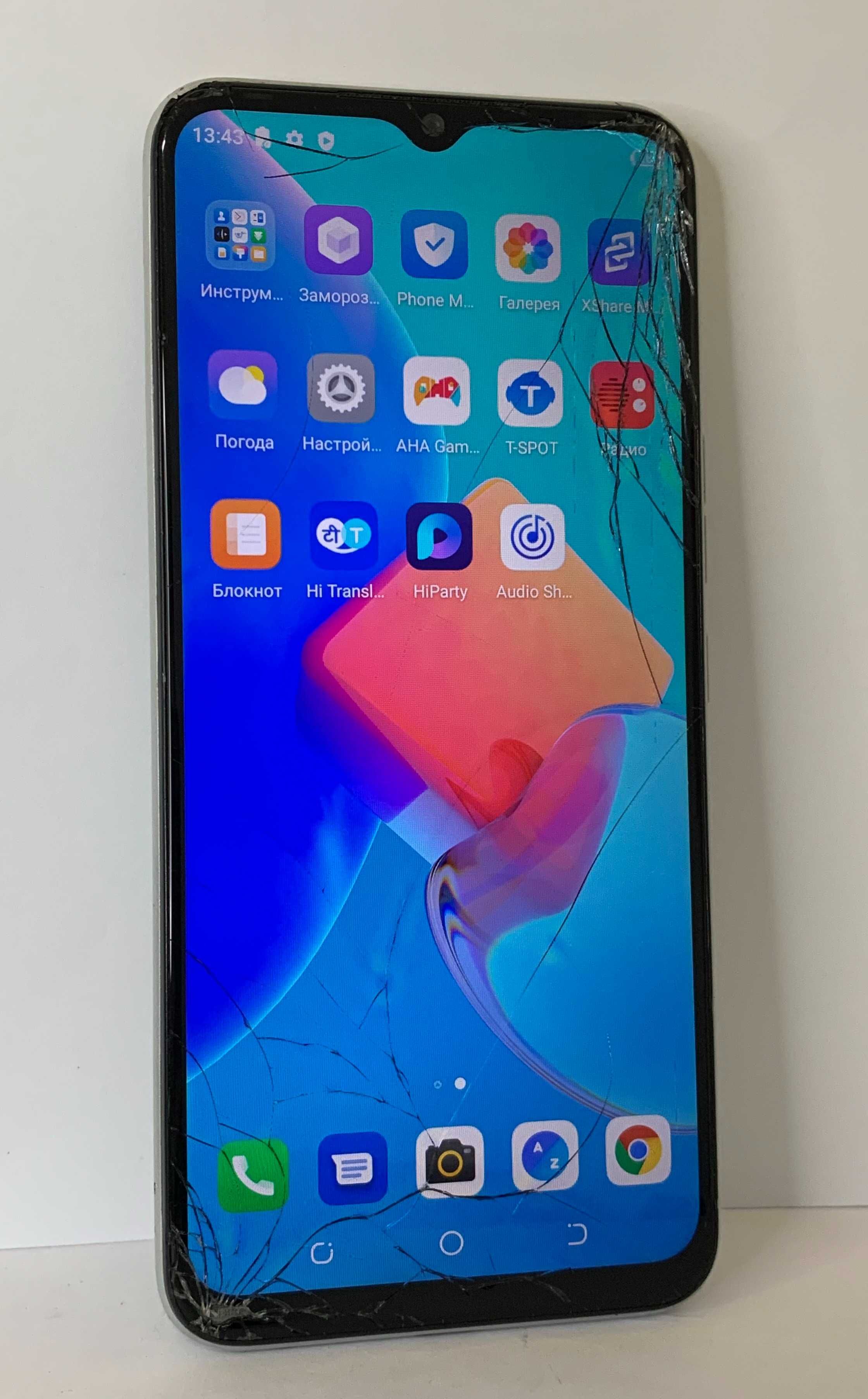 Tecno Spark 8C (KG5n) 2/64GB NFC 2SIM Grey