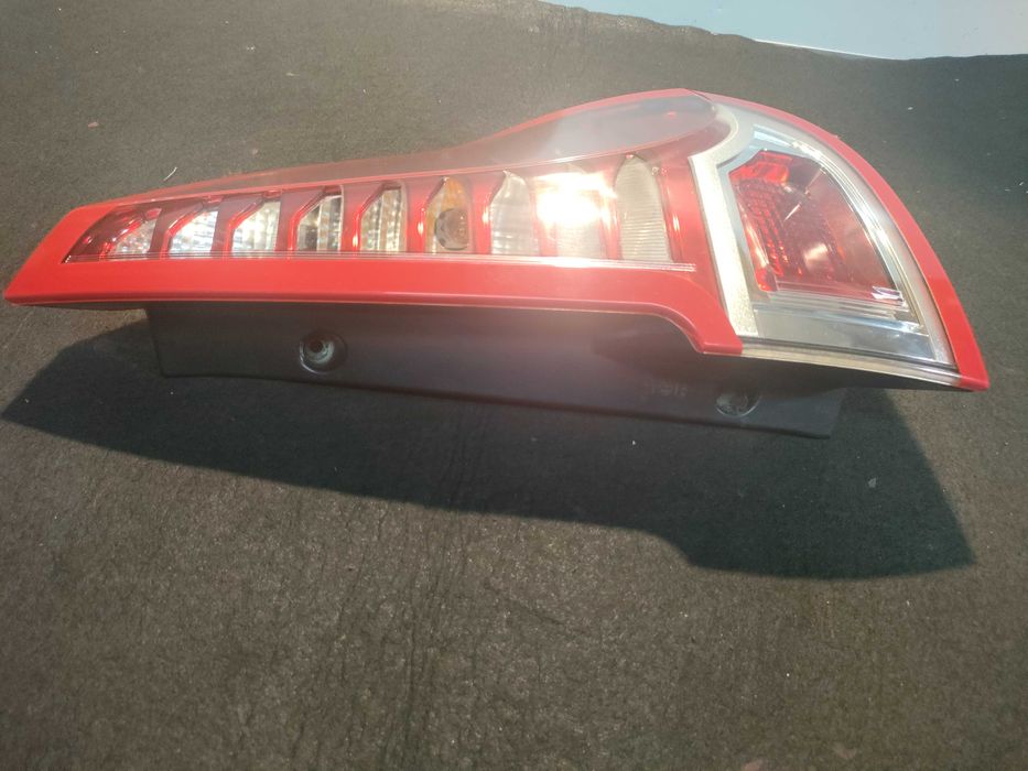 Renault Scenic III lampa prawy tył