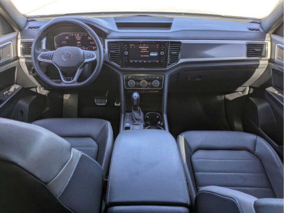 Volkswagen Atlas Cross Sport V6 SEL Premium R-Line 4Motion      2020