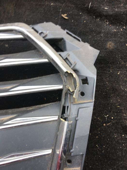 Ришітку  продам Audi A4