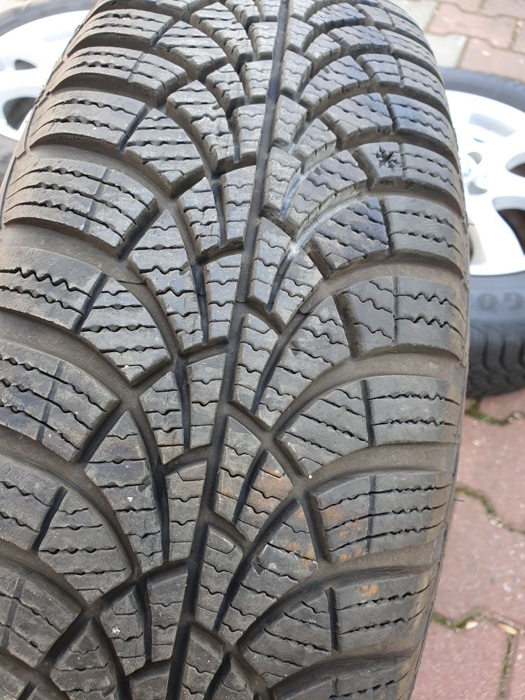 Felgi Koła 14" Fiat 500 4x100 ET35+175.70.14 Goodyear Zima