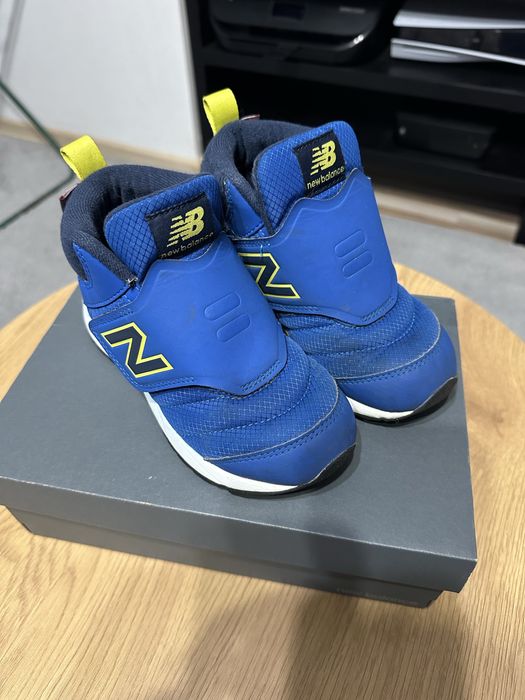 Buty new balance r.31