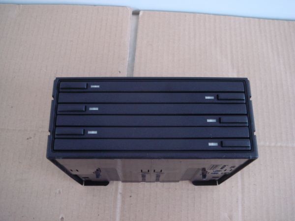 Caixa Porta Cd Mercedes-Benz C-Class (W203)