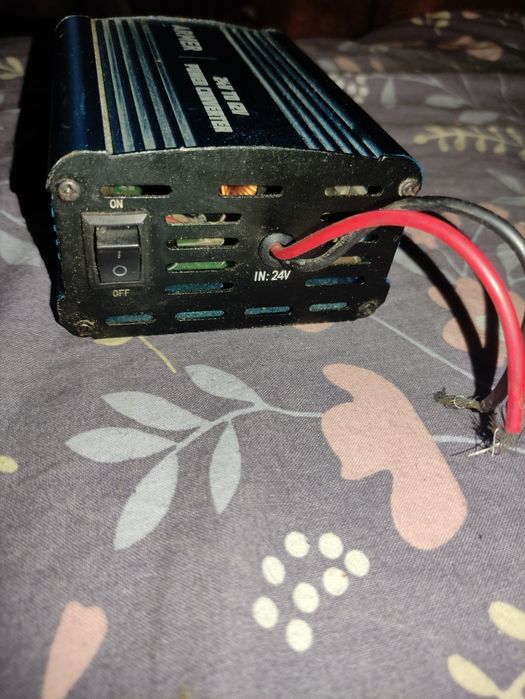 Перетворювач 24в - 12в.