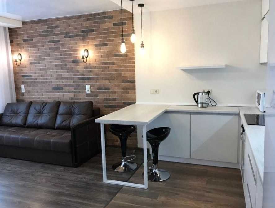 2к квартира на Сергея Данченко