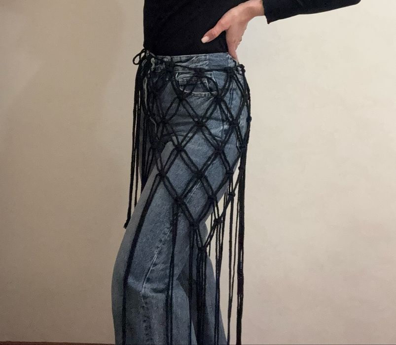 Хустка-пояс макраме чорного кольору