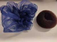 Бублик для волосся і синя резинка