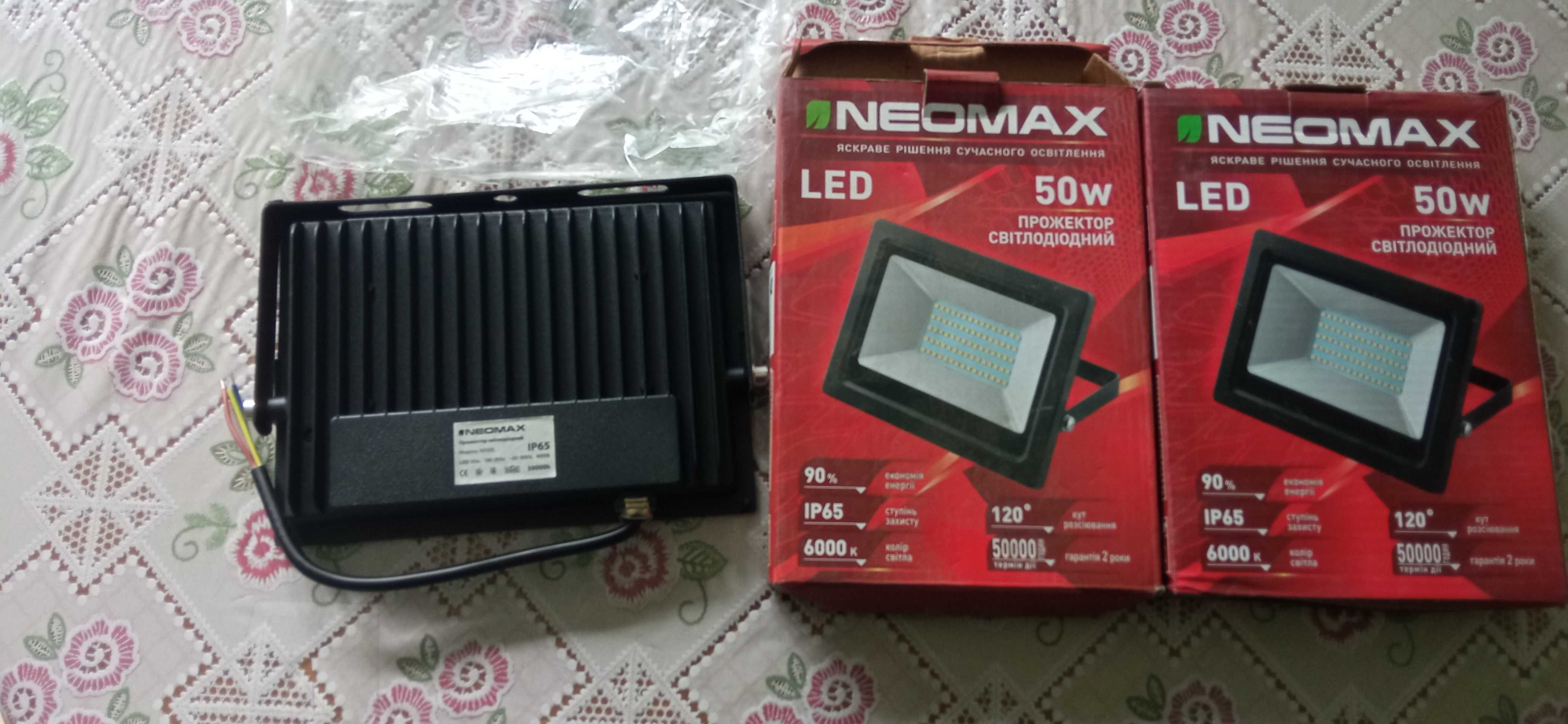 Светодиодный прожектор Neomax 50W SMD Slim 6000К 220V IP65