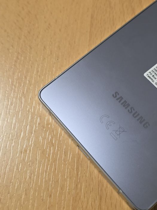 Samsung Galaxy S25 Ultra 12GB/512GB como novo