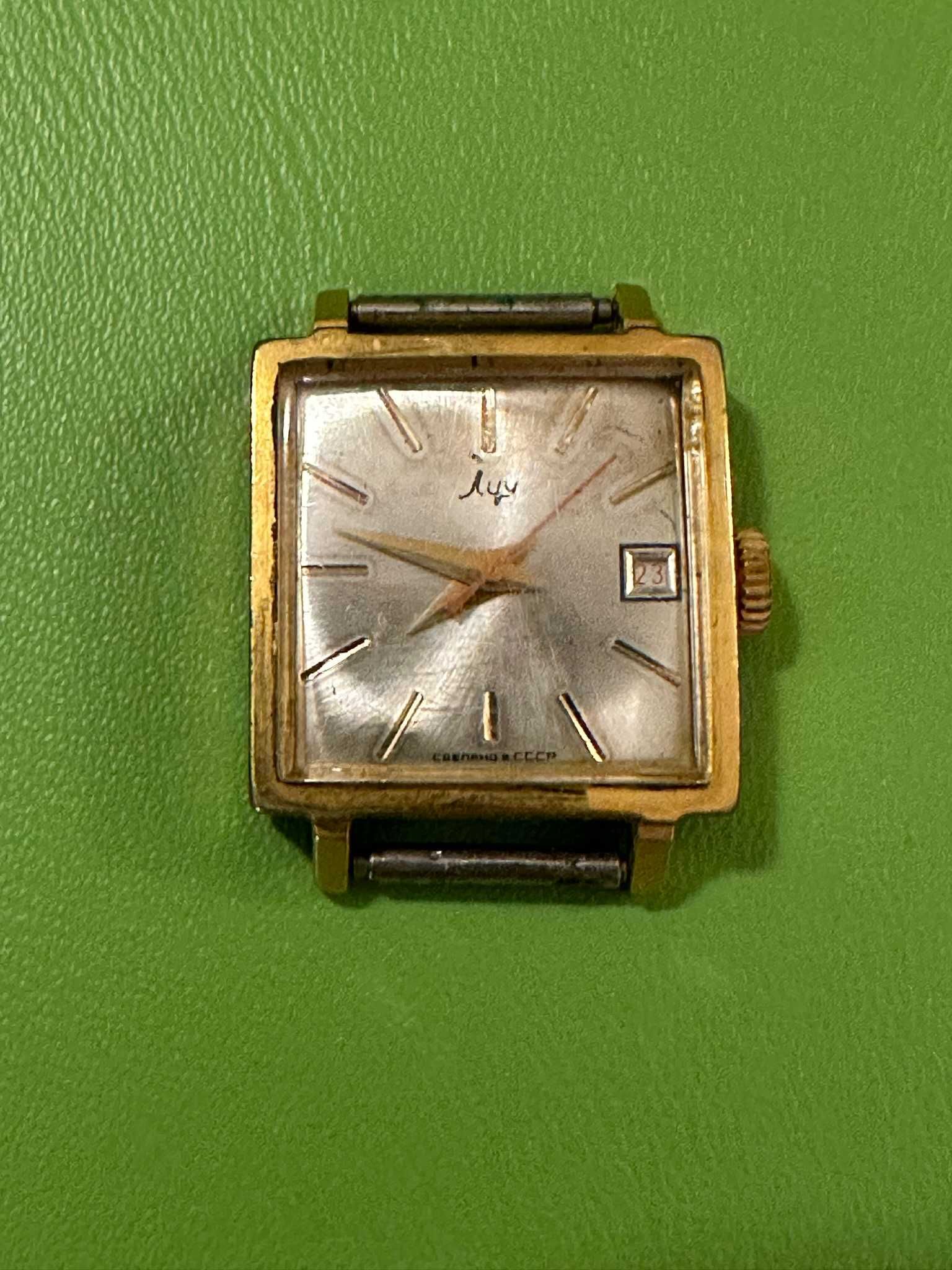 Zegarek Łucz Made in ZSRR okres PRL vintage