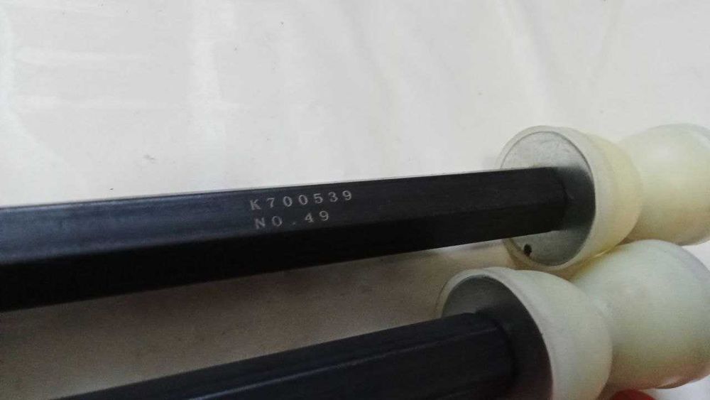 тяга стойка стабилизатора hummer h2 cadillac 15835052 ford lincoln