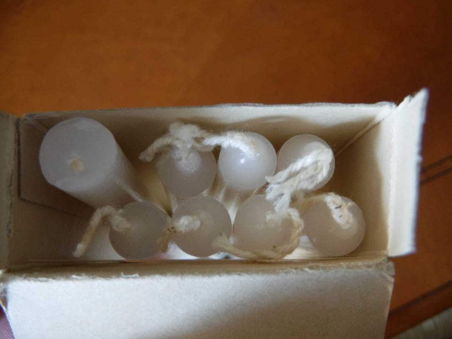 Velas decorativas brancas lisas e entrançadas novas por usar